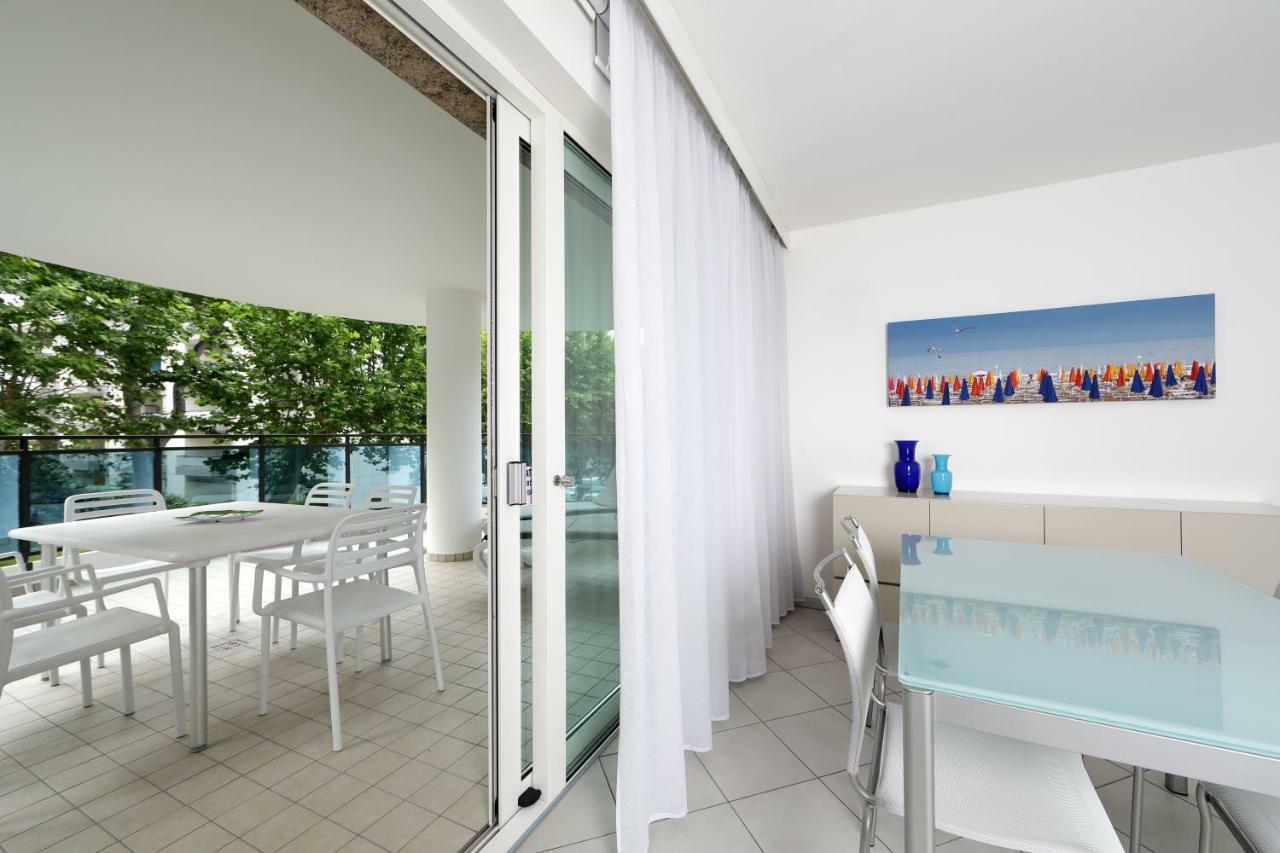Skyresidence Lignano Sabbiadoro Exterior foto