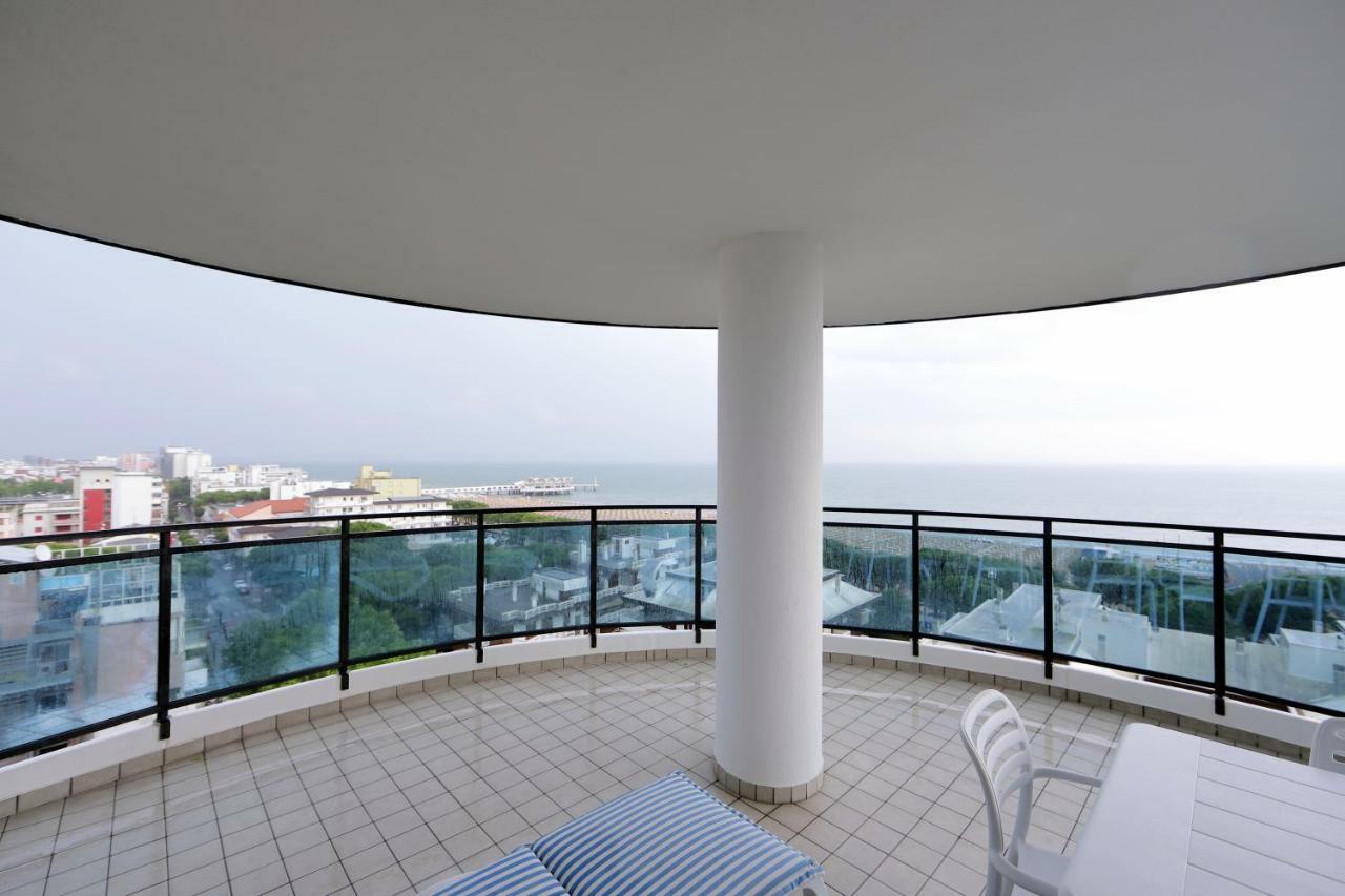 Skyresidence Lignano Sabbiadoro Exterior foto